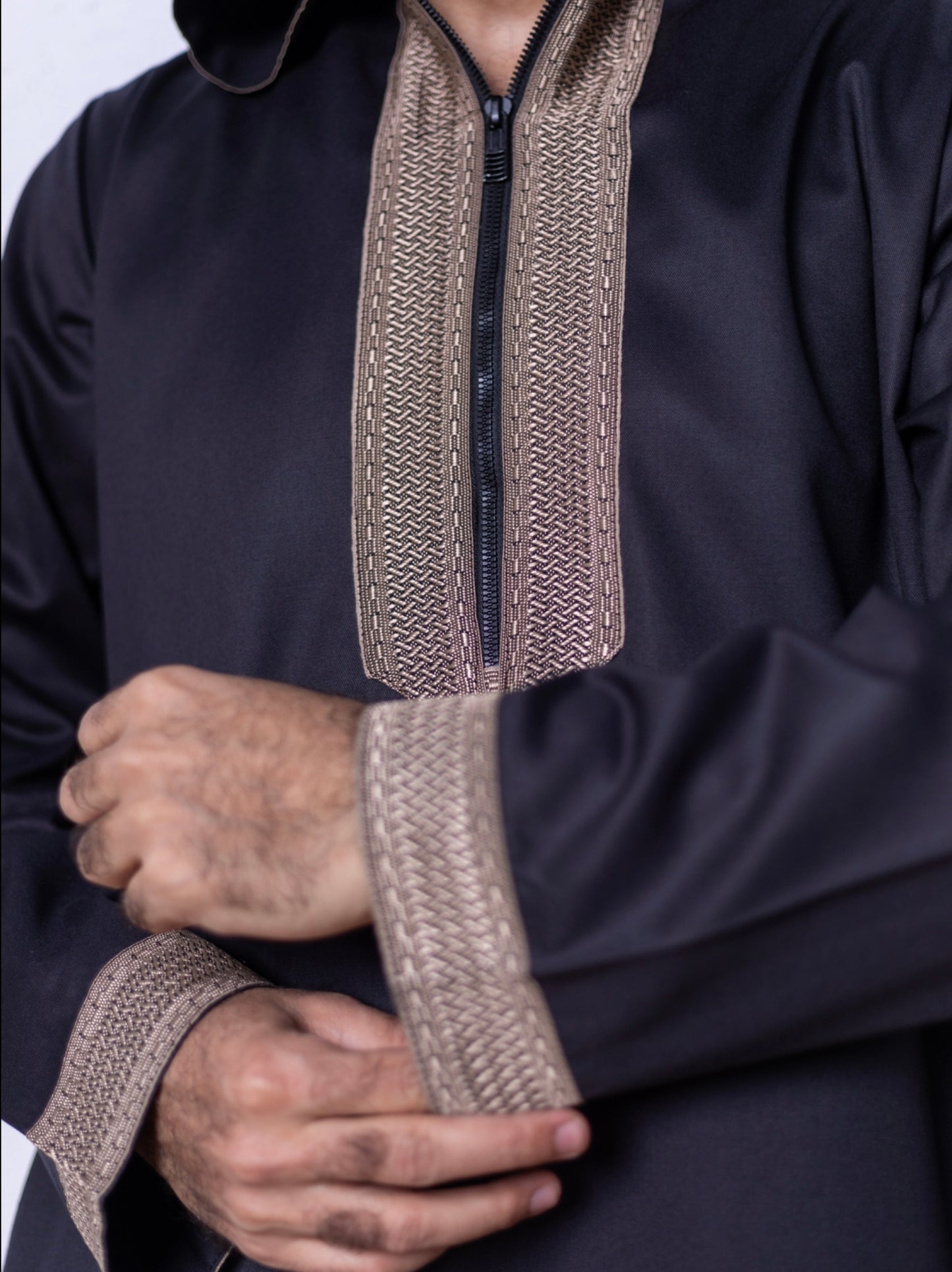 Black ( Beige Concrete Border - Long Sleeve ) kaftan